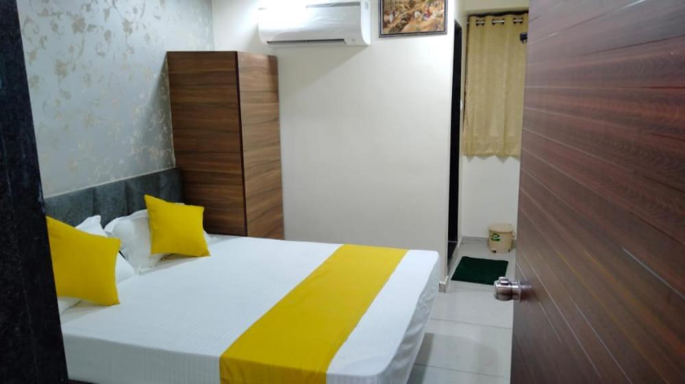 Hotel Atlanta Ahmedabad Extérieur photo